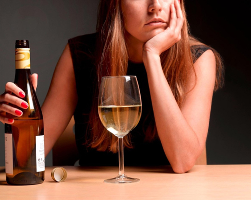 Анонимное лечение женского алкоголизма в Чегеме